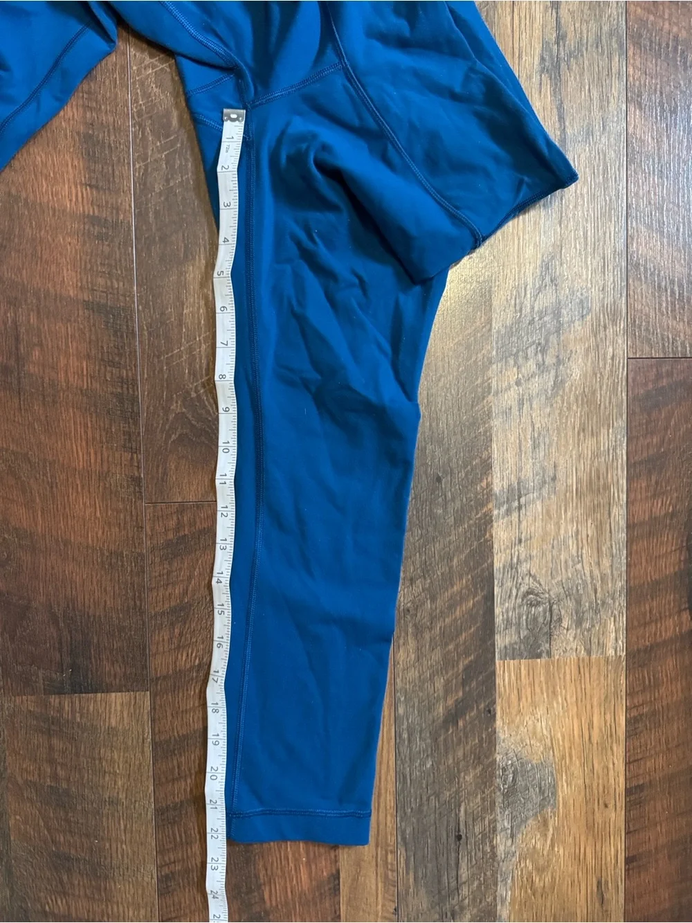 LULULEMON align leggings cropped dark blue size 4